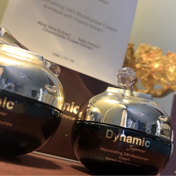 Two- Dynamic Supreme Rejuvenating 24H Moisturizing Cream...